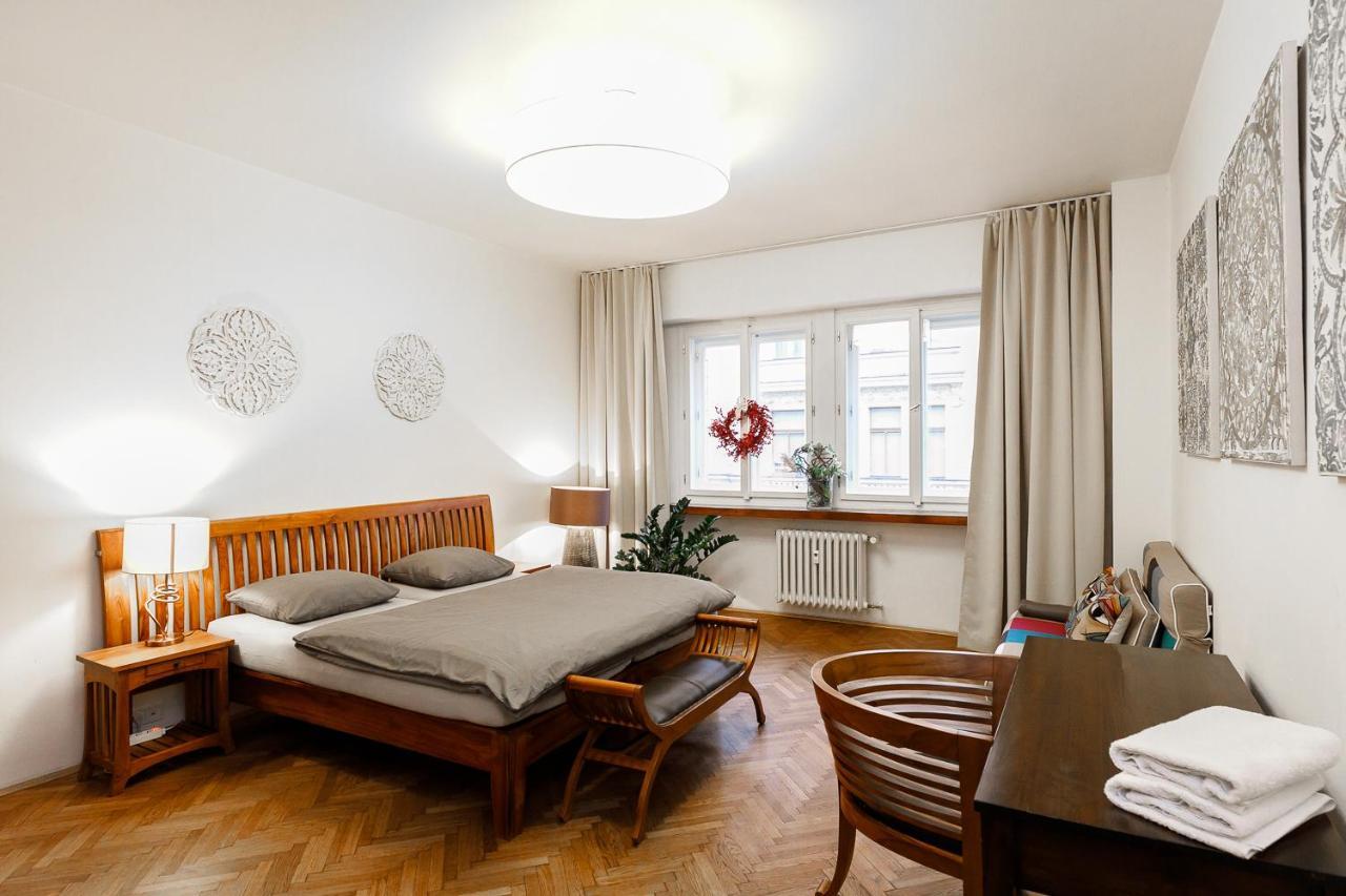 Luxury Apartment Dlouha 프라하 외부 사진